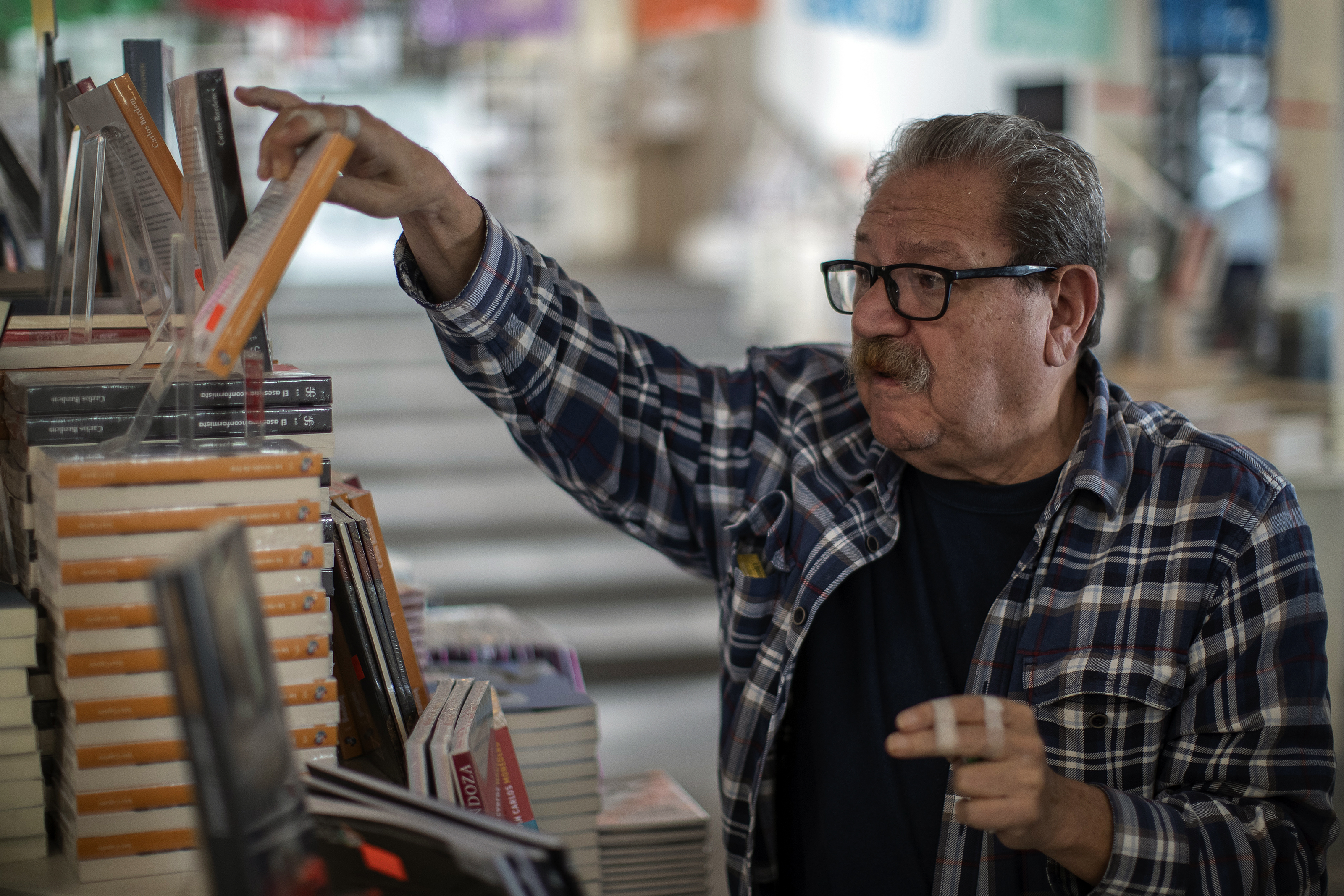 Taibo II sobre el Fondo de Cultura Económica: “Somos una transnacional de izquierda”