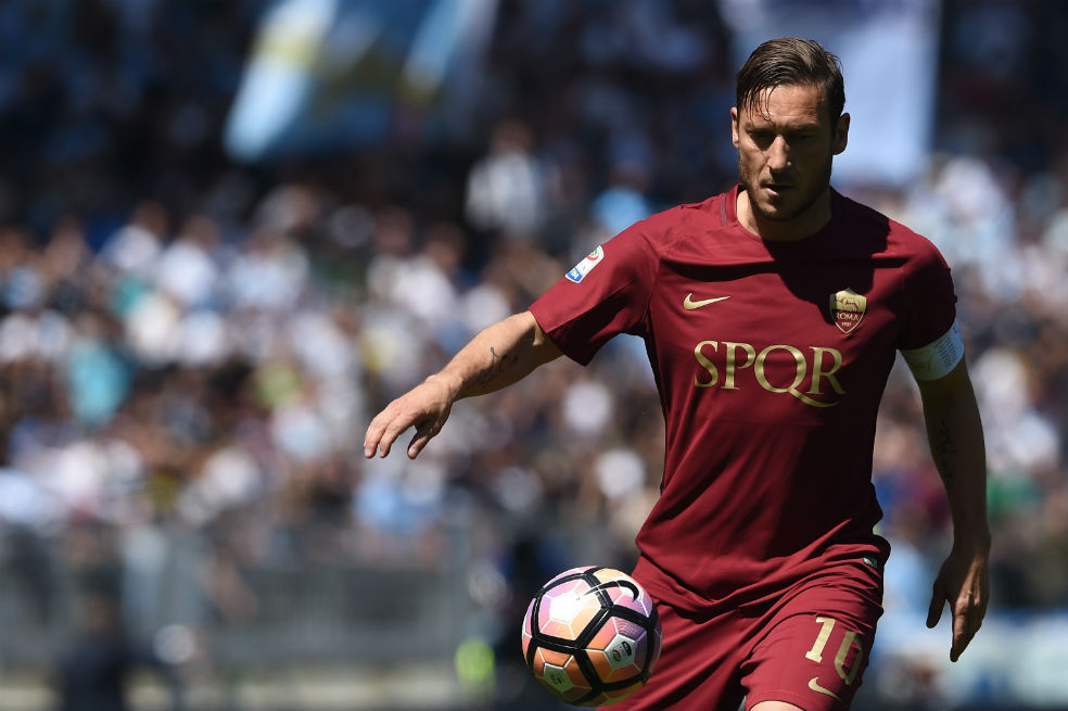 Francesco Totti jugador de la Roma de Italia. / AFP