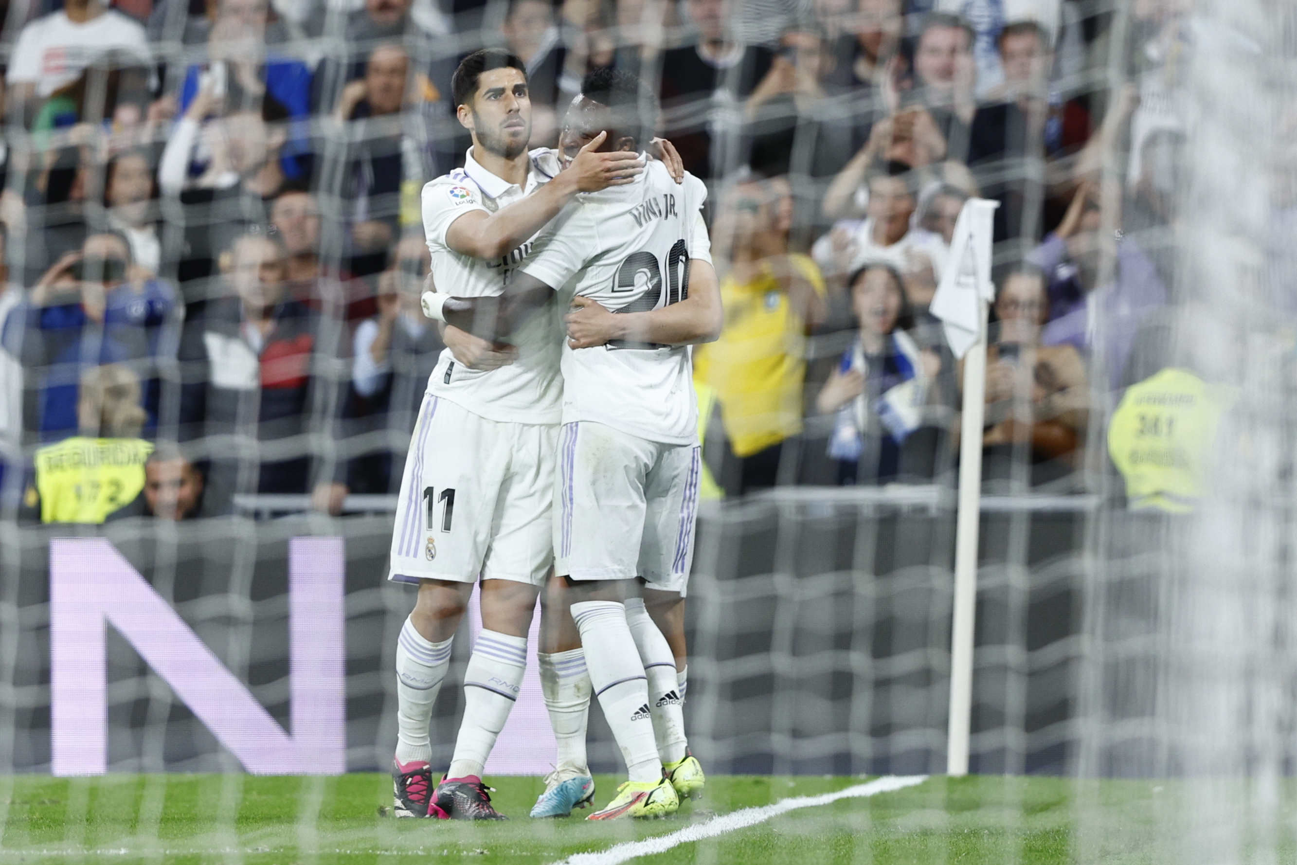 Real Madrid cumple en la Liga, pero piensa en la Champions