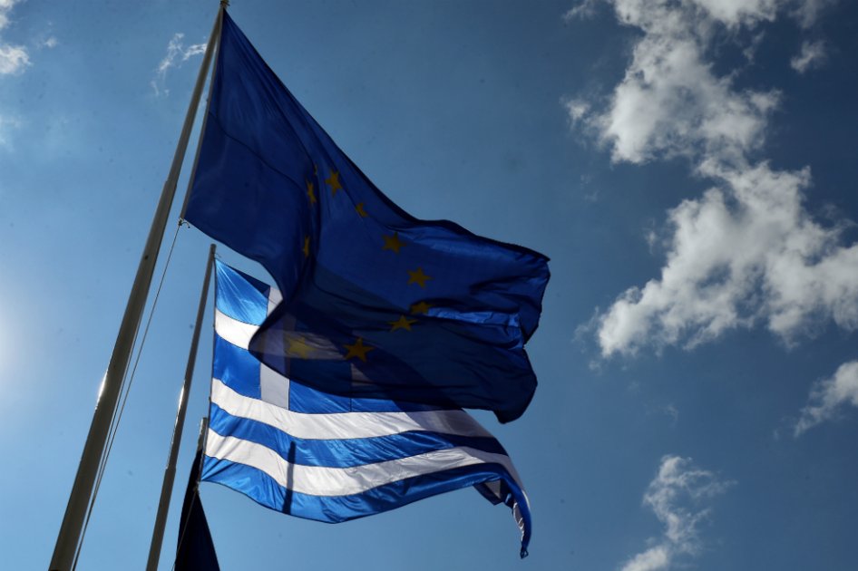 Casa Blanca llama a Grecia y la UE a alcanzar un acuerdo