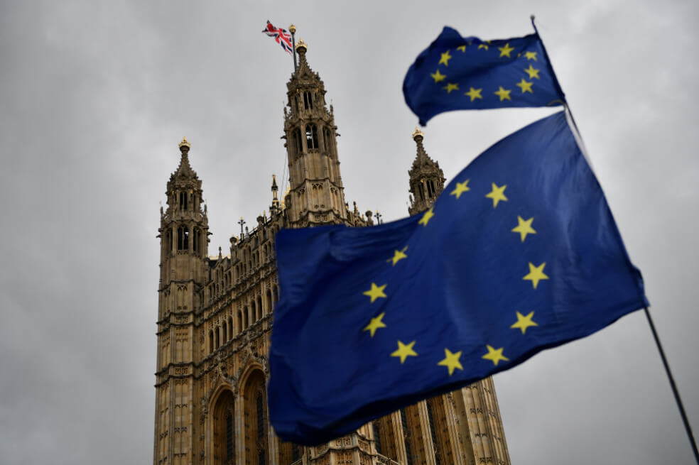 May pide a la UE un aplazamiento del Brexit hasta el 30 de junio