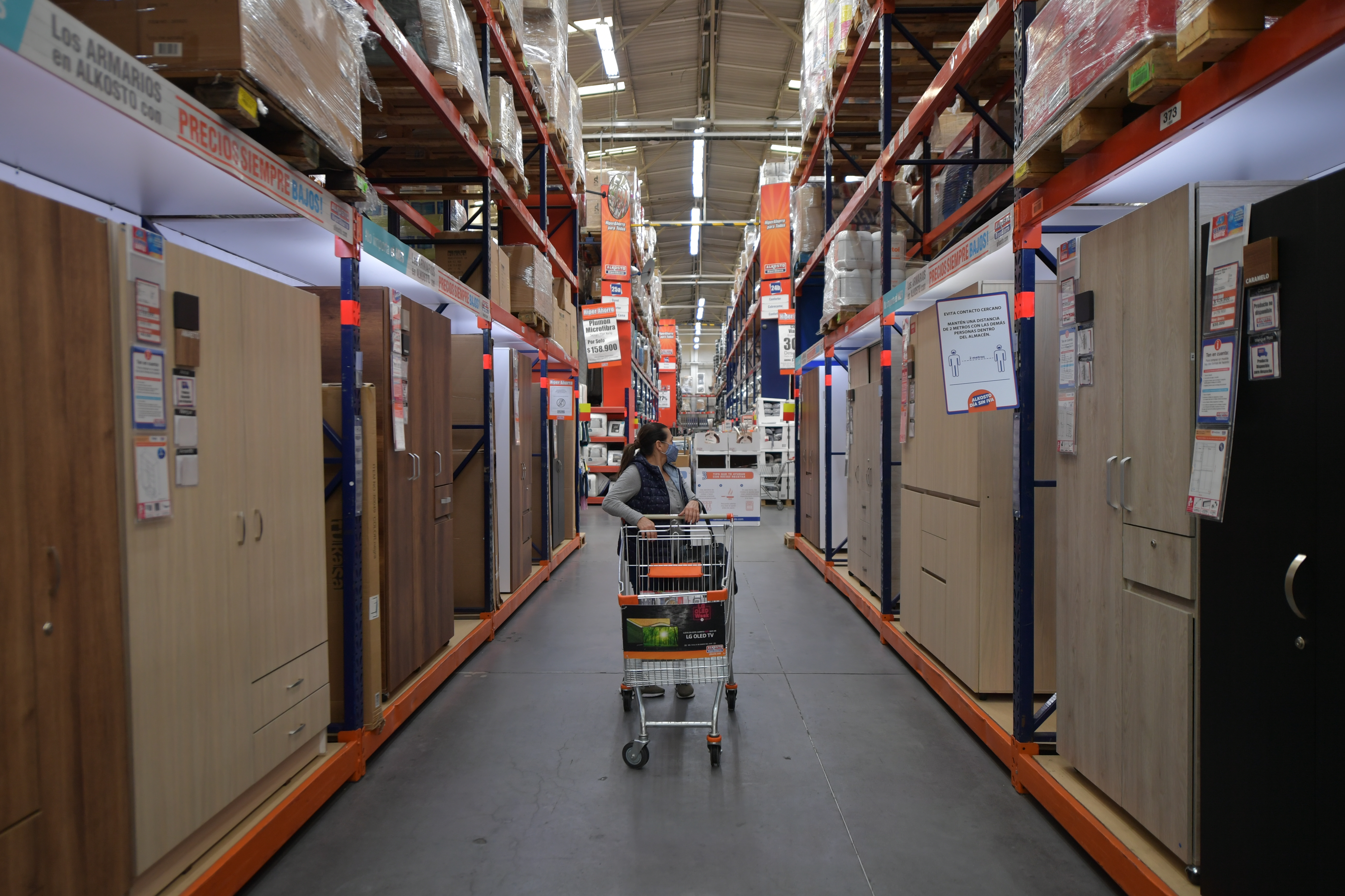 Primer día sin IVA de 2021 batió record de ventas: Mincomercio