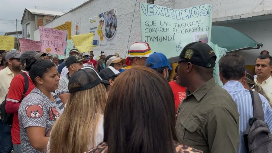 Mineros de Jamundí, Valle, realizaron plantón por crisis en ventas