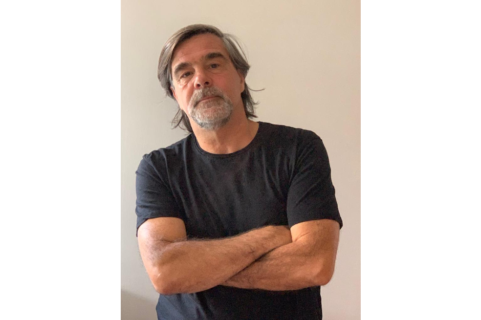 Gonzalo Mallarino reconoce que a lo largo de su obra literaria ha querido decodificar a Bogotá y la relación intensa que tiene con la ciudad.