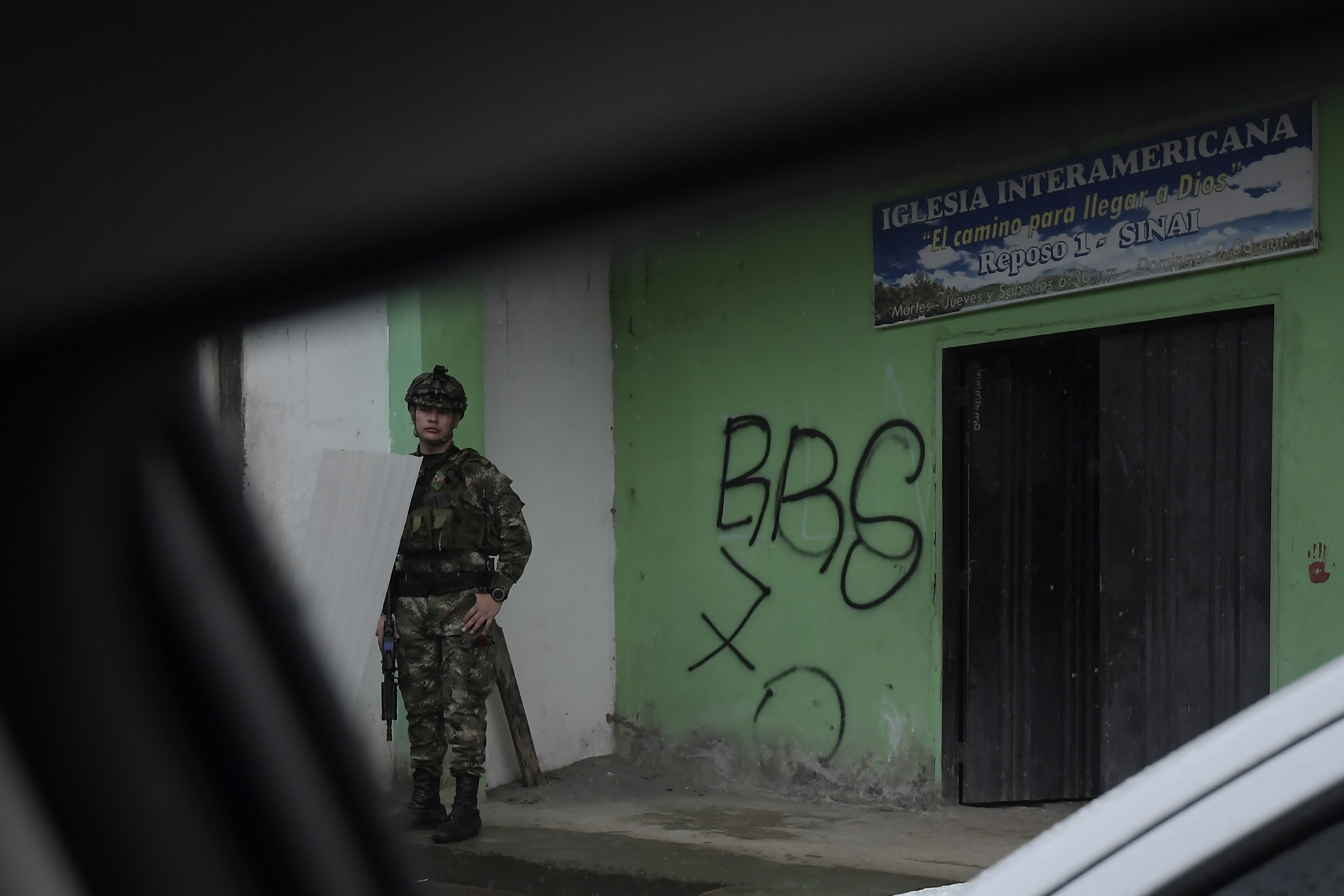 Así van los diálogos de paz urbana entre Petro y las bandas criminales de Quibdó