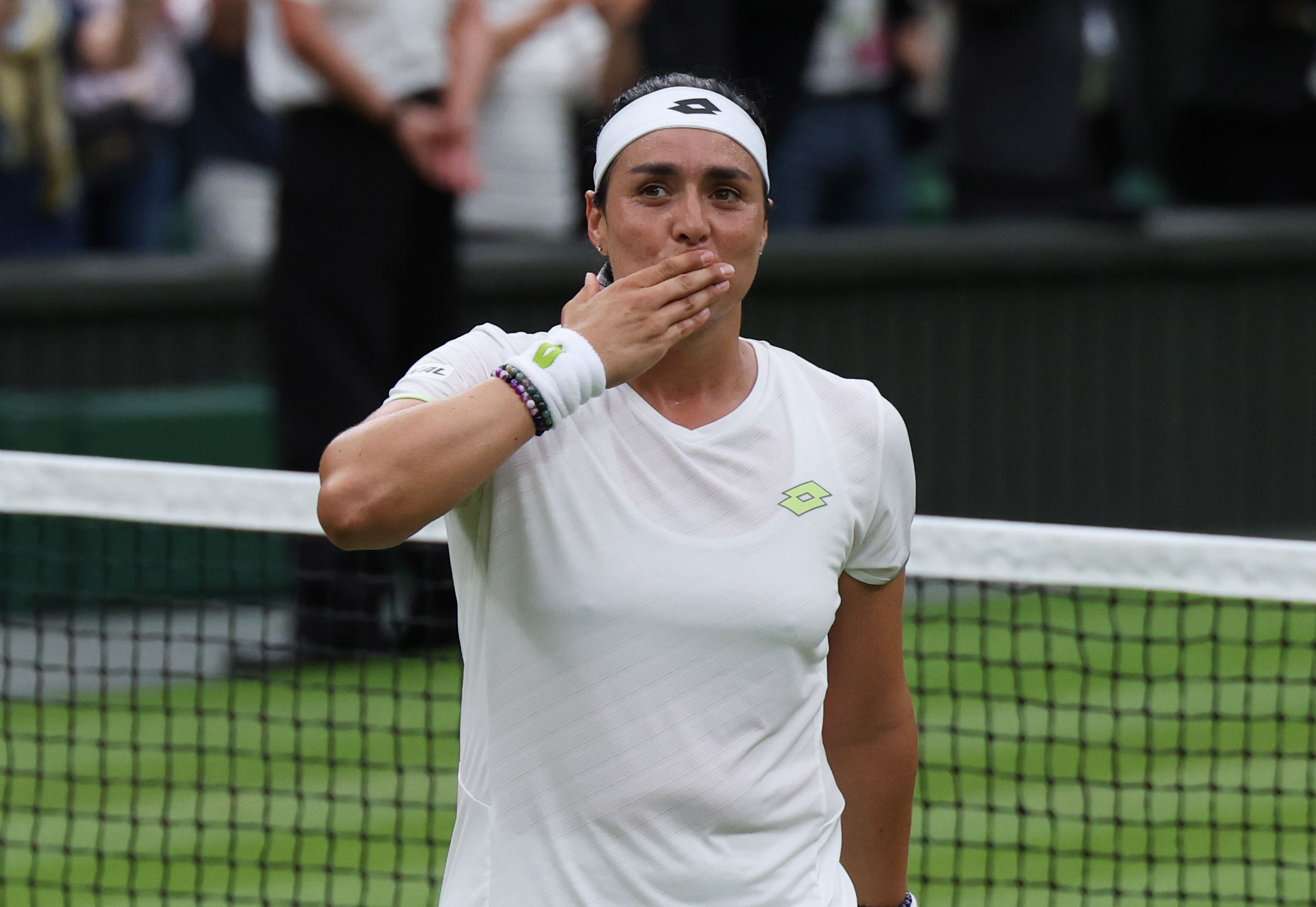 Ons Jabeur y Markéta Vondrousova se enfrentarán en la final de Wimbledon