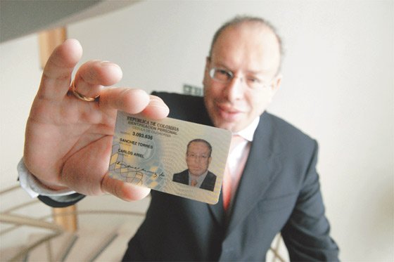 El registrador Nacional del Estado Civil, Carlos Ariel Sánchez.