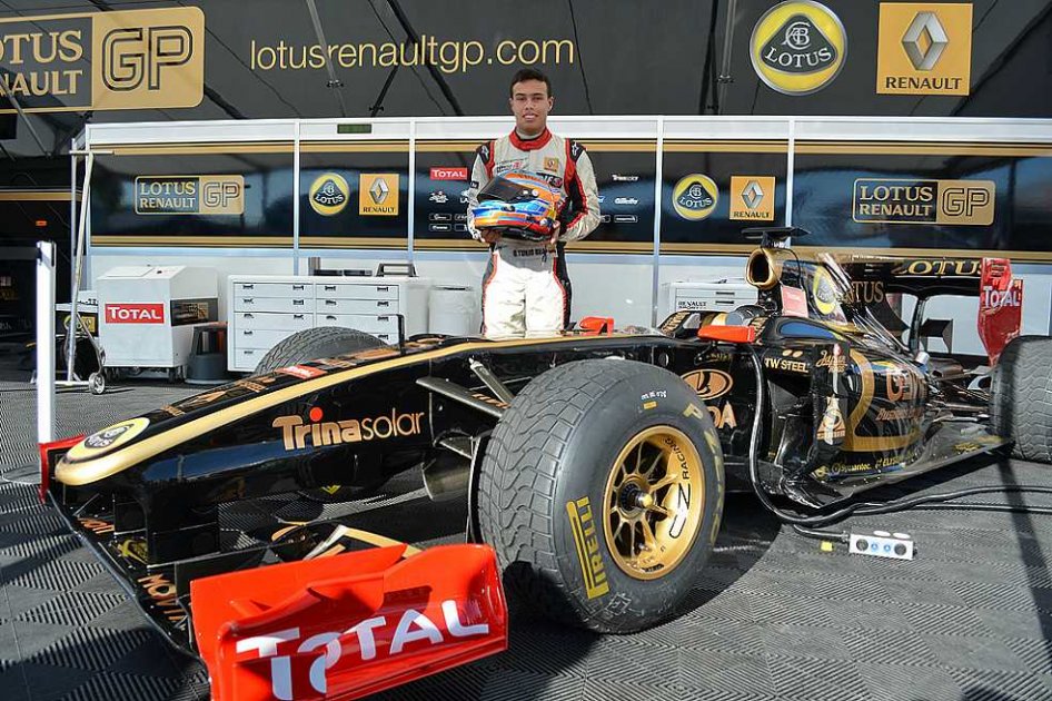 Óscar Tunjo ganó la carrera de Cataluña en la Fórmula Renault