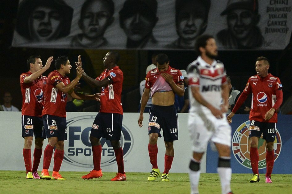 Medellín cumplió en el Atanasio: sacó ventaja en los octavos de la Sudamericana