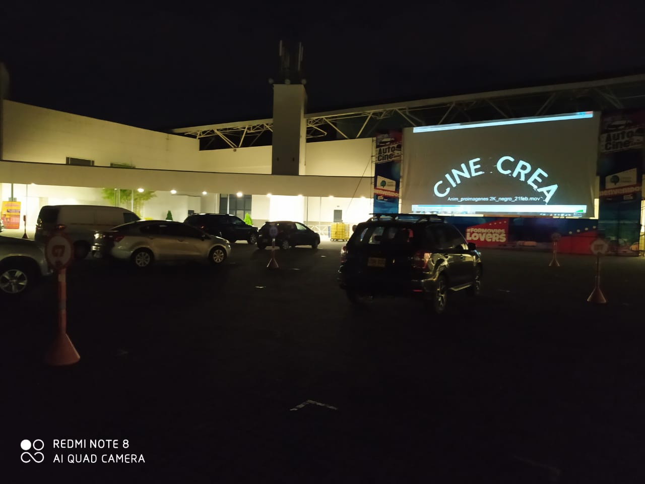 El autocine, una experiencia para ver películas colombianas