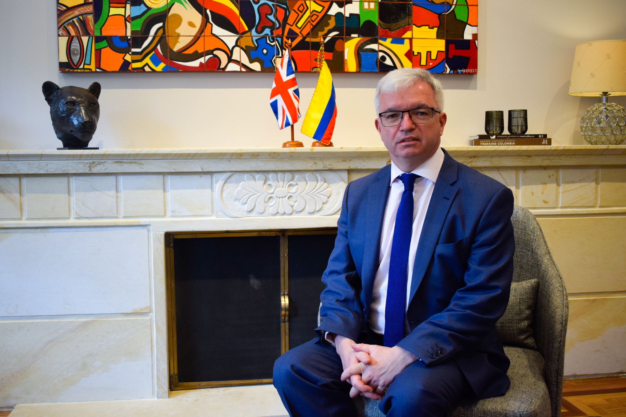 Mark Menzies, del partido Conservador, es miembro del Parlamento británico.