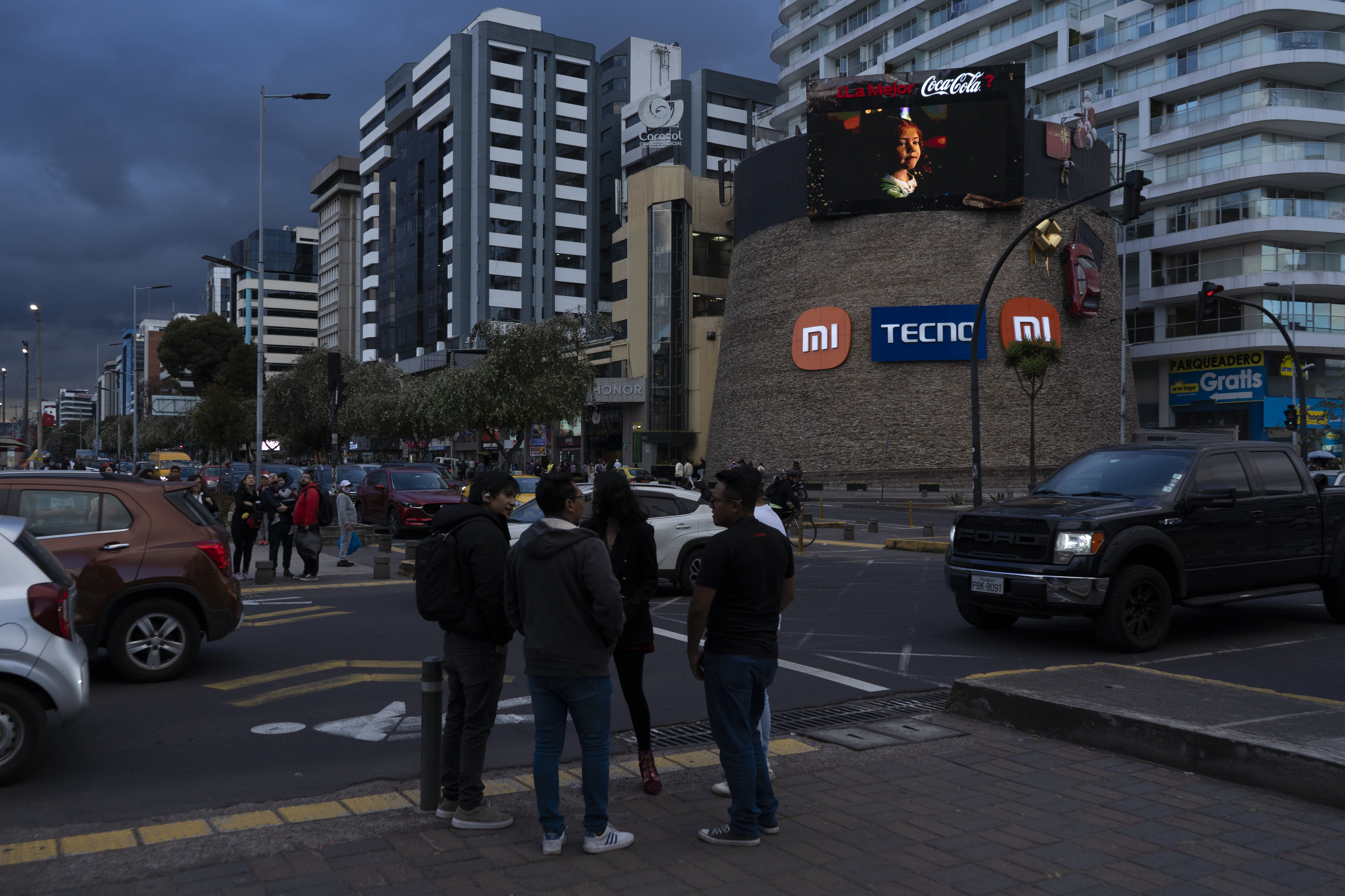 Fuerte temblor de 6,3 en Ecuador sacude Guayaquil y Quito