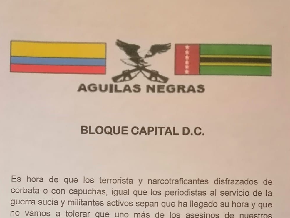“Ha llegado su hora”: panfleto con logos de las Águilas Negras a la oposición