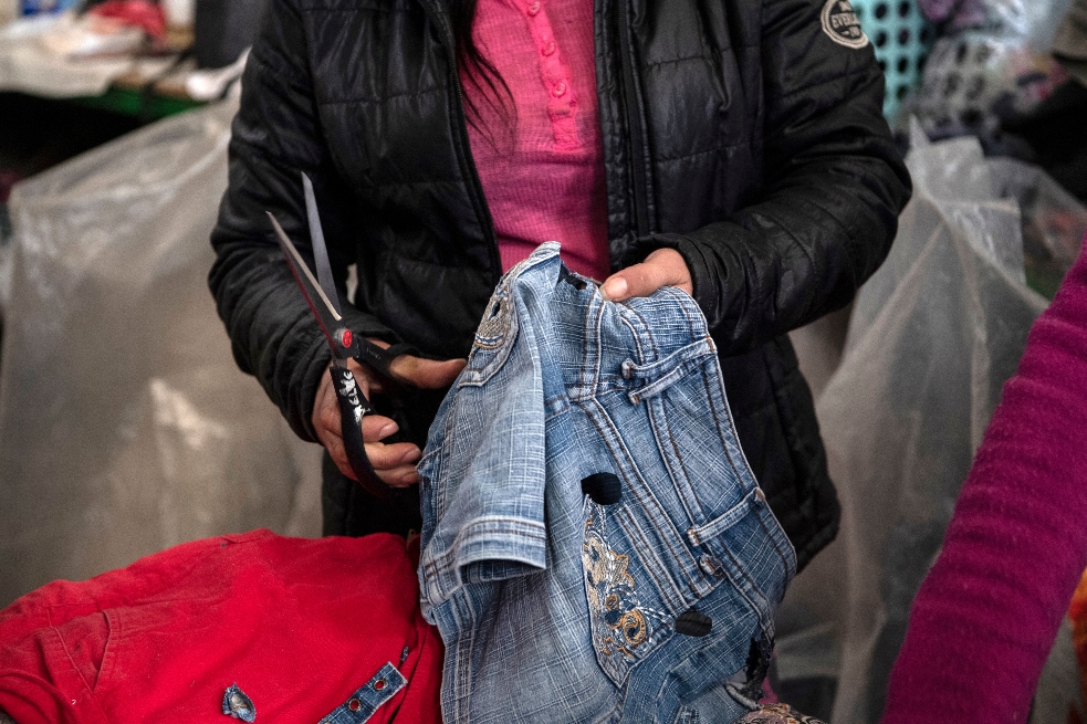 5 formas de evitar el fast fashion con la ropa de tu armario con moda circular