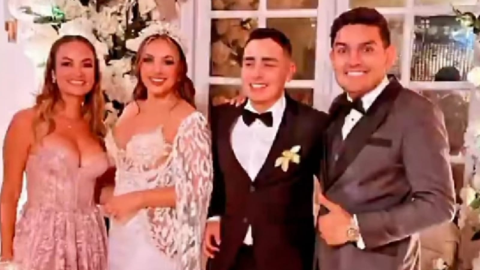 Andrea Valdiri, Felipe Saruma y Javier Soto.