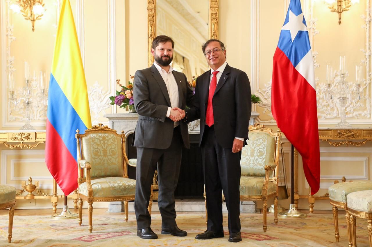 Proceso de paz con el Eln se reanudará “en el punto en qué se interrumpió”: Petro