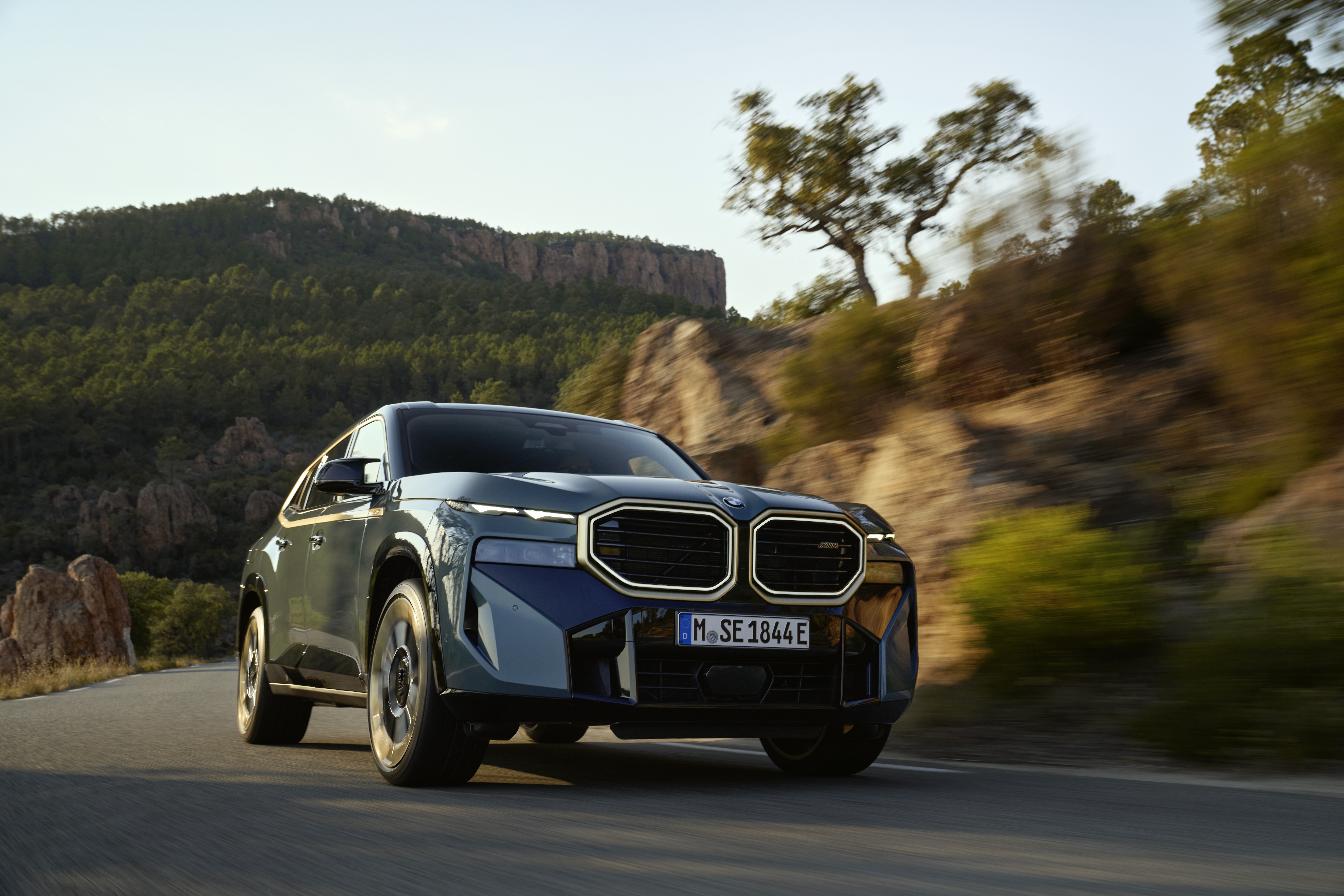 El precio del nuevo BMW XM que llegó a Colombia es de $990’000.000.