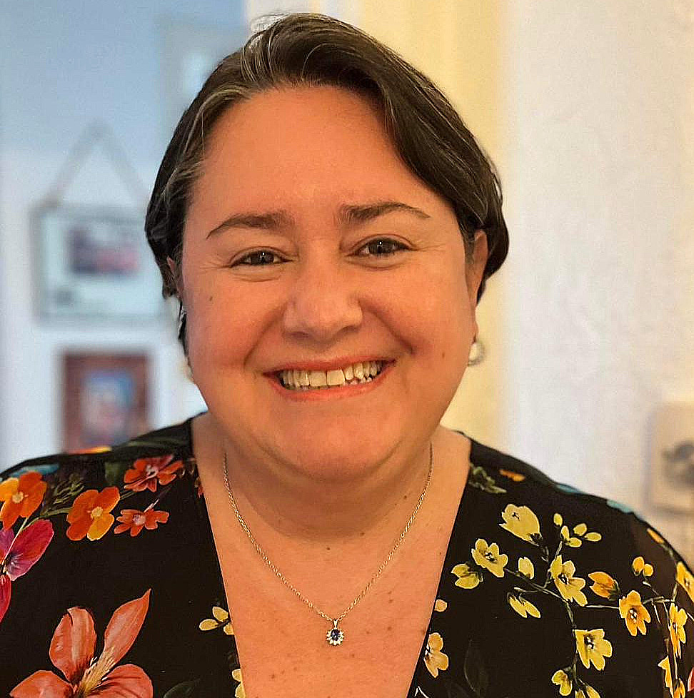 Orgullo colombiano por trabajo educativo en el Reino Unido