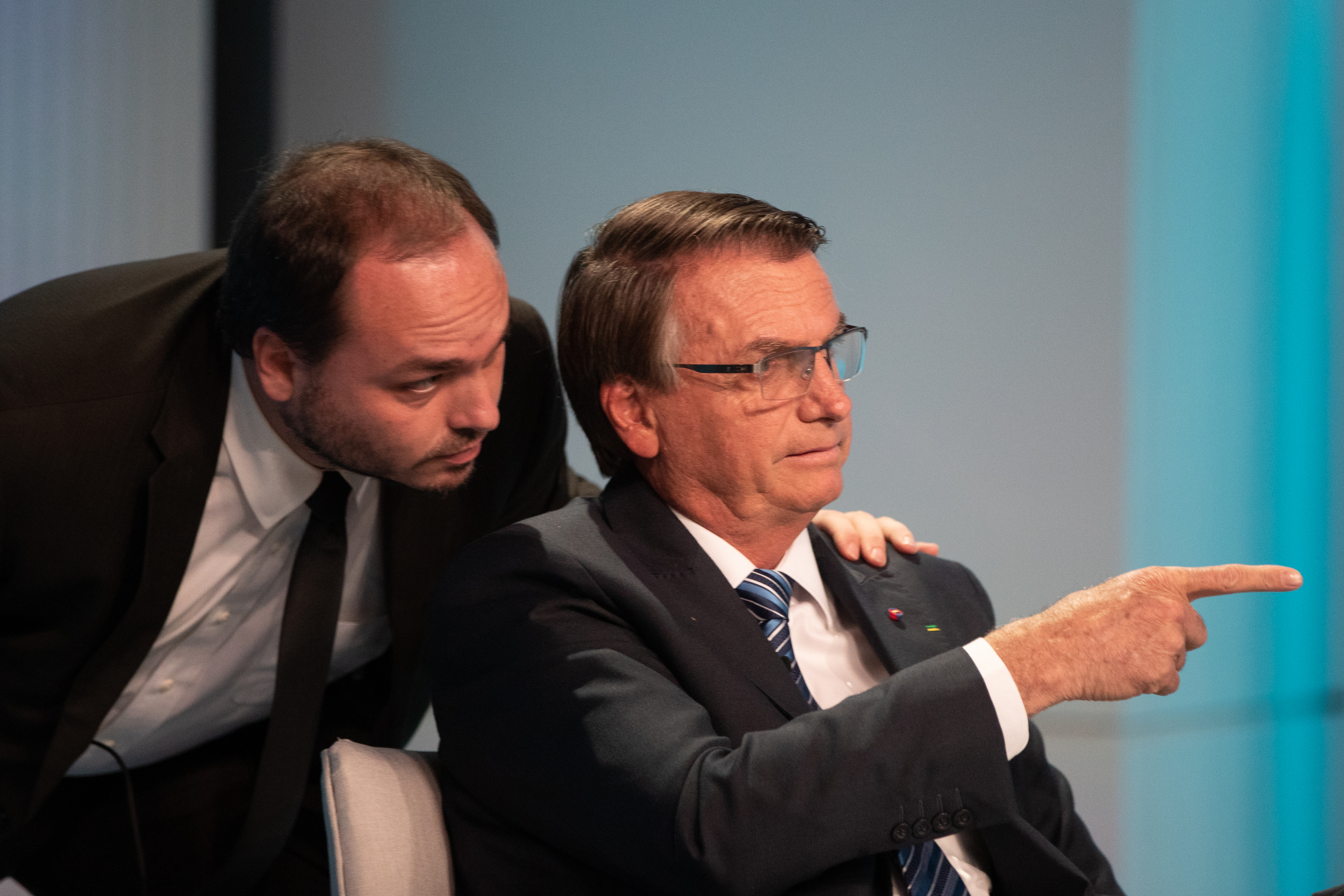 “El pueblo te va a enviar a casa”: así fue el último debate entre Lula y Bolsonaro