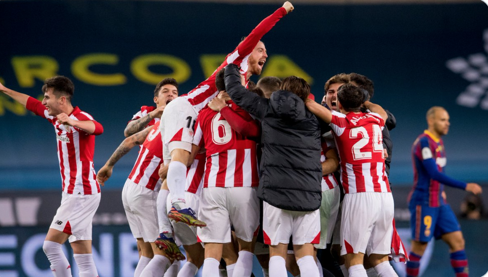 El Athletic de Bilbao venció 3-2 al Barcelona y es campeón de la Supercopa de España