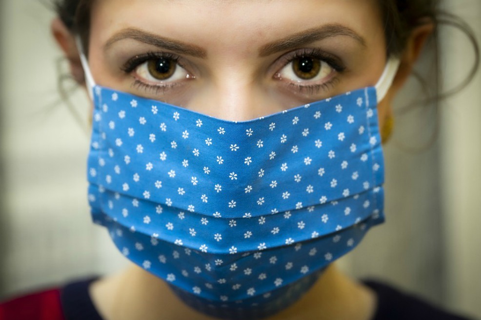 Faltan mensajes de esperanza en los medios de comunicación durante la pandemia