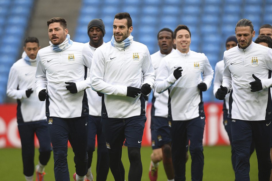 Manchester City debuta en octavos de Champions recibiendo al Barcelona