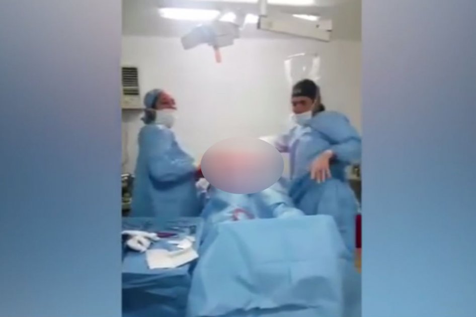 Las disculpas del médico que se puso a bailar en plena cirugía estética