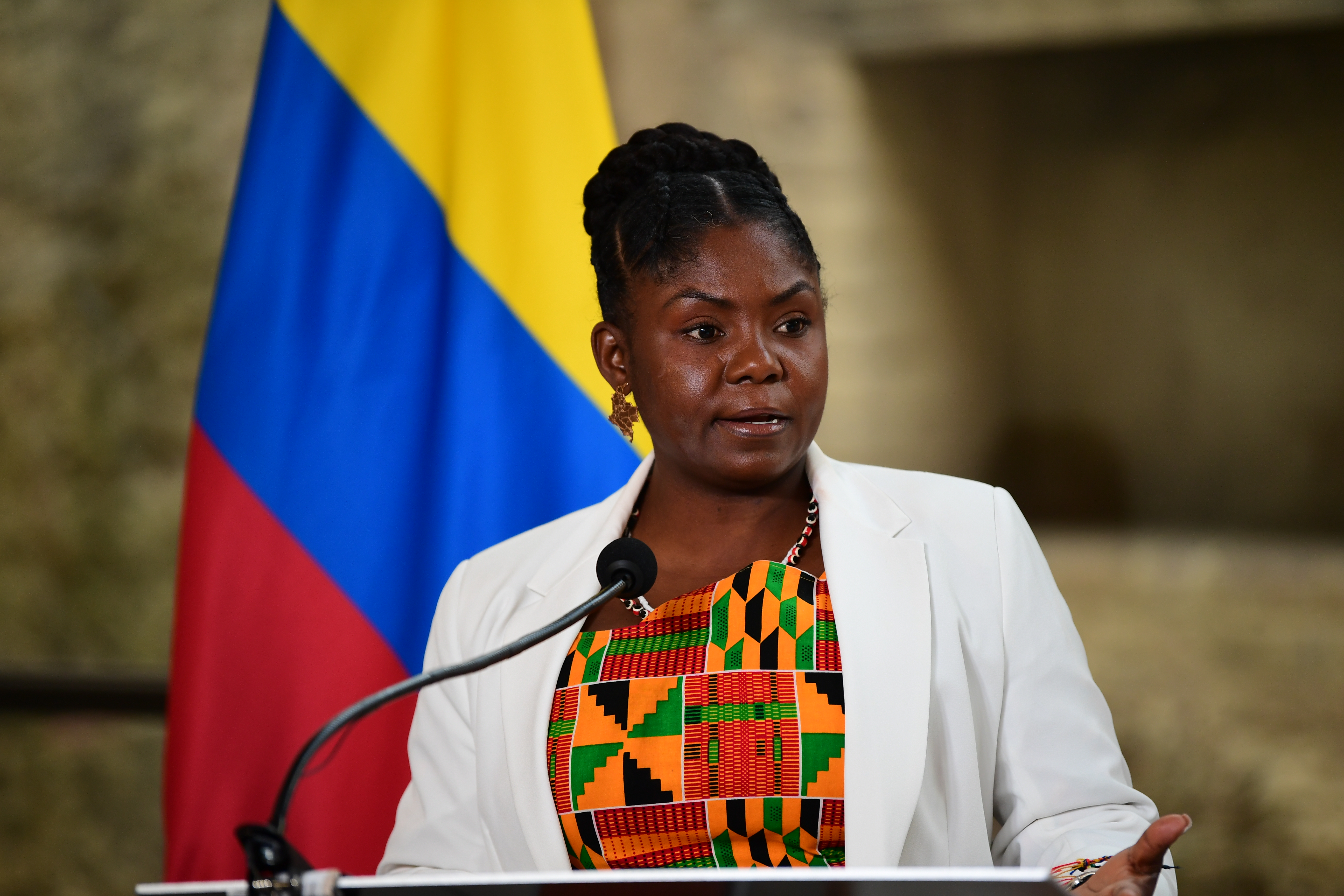“No voy a conciliar”: Francia Márquez sobre mujer que profirió insultos racistas