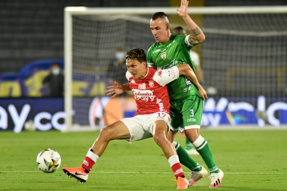 En su debut en la Liga, Santa Fe rescató un agónico empate ante La Equidad