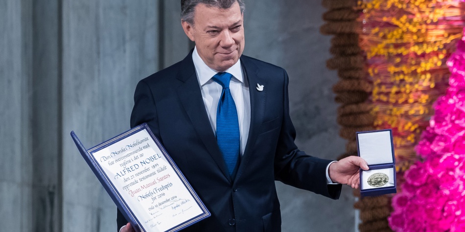 Así fue el detrás de cámaras de la familia presidencial minutos antes del Nobel