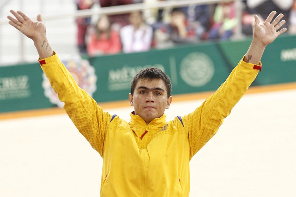 Fabián Puerta, pedalista colombiano ganador de tres medallas de oro. Foto: AFP