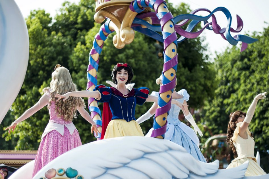 Retiran «Blancanieves» de una escuela española de Catar por ilustraciones «indecentes»