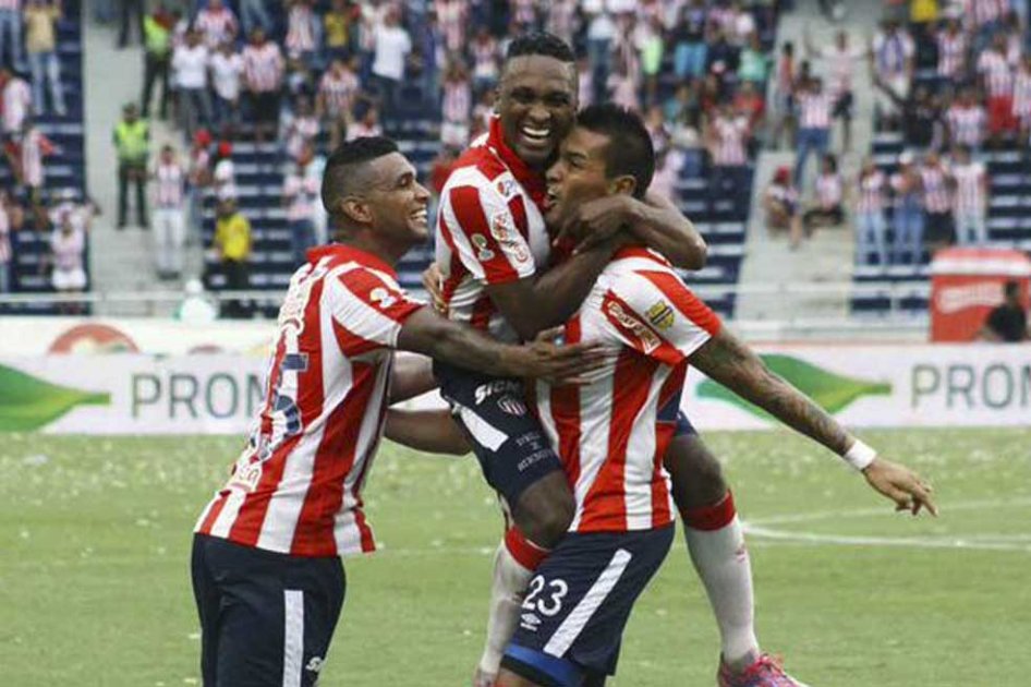 Júnior sacó un valioso empate en Medellín