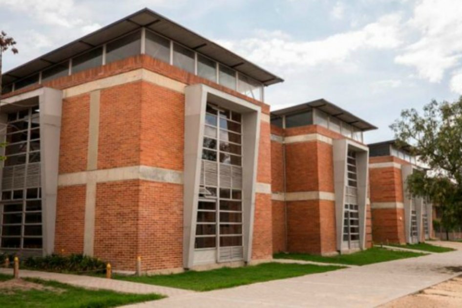 Aprueban recursos para construcción de primeras 12.435 aulas escolares