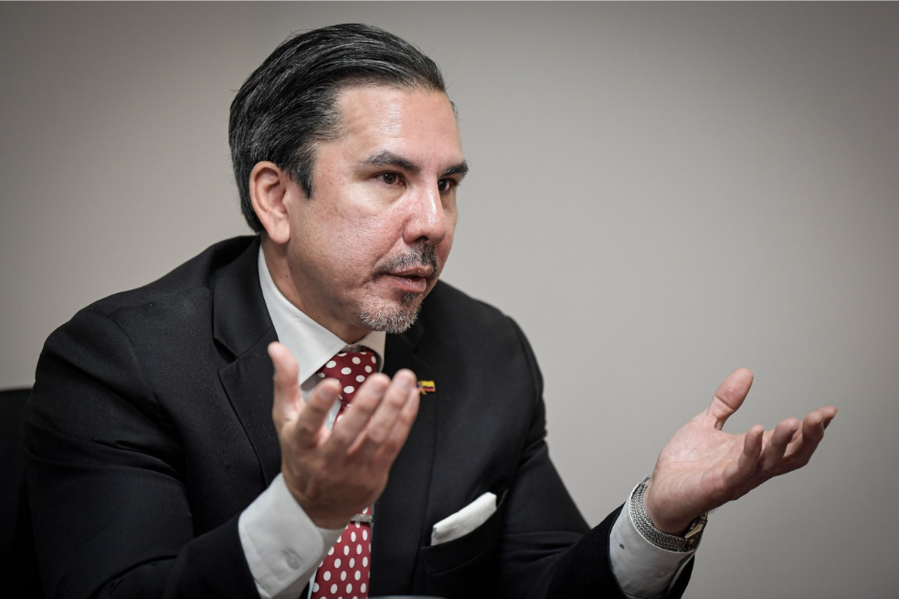 Kevin Murakami, de la Sección de Antinarcóticos y Aplicación de la Ley (INL en inglés) de la Embajada de Estados Unidos en Colombia, advirtió que la cocaína aún es una amenaza grande.