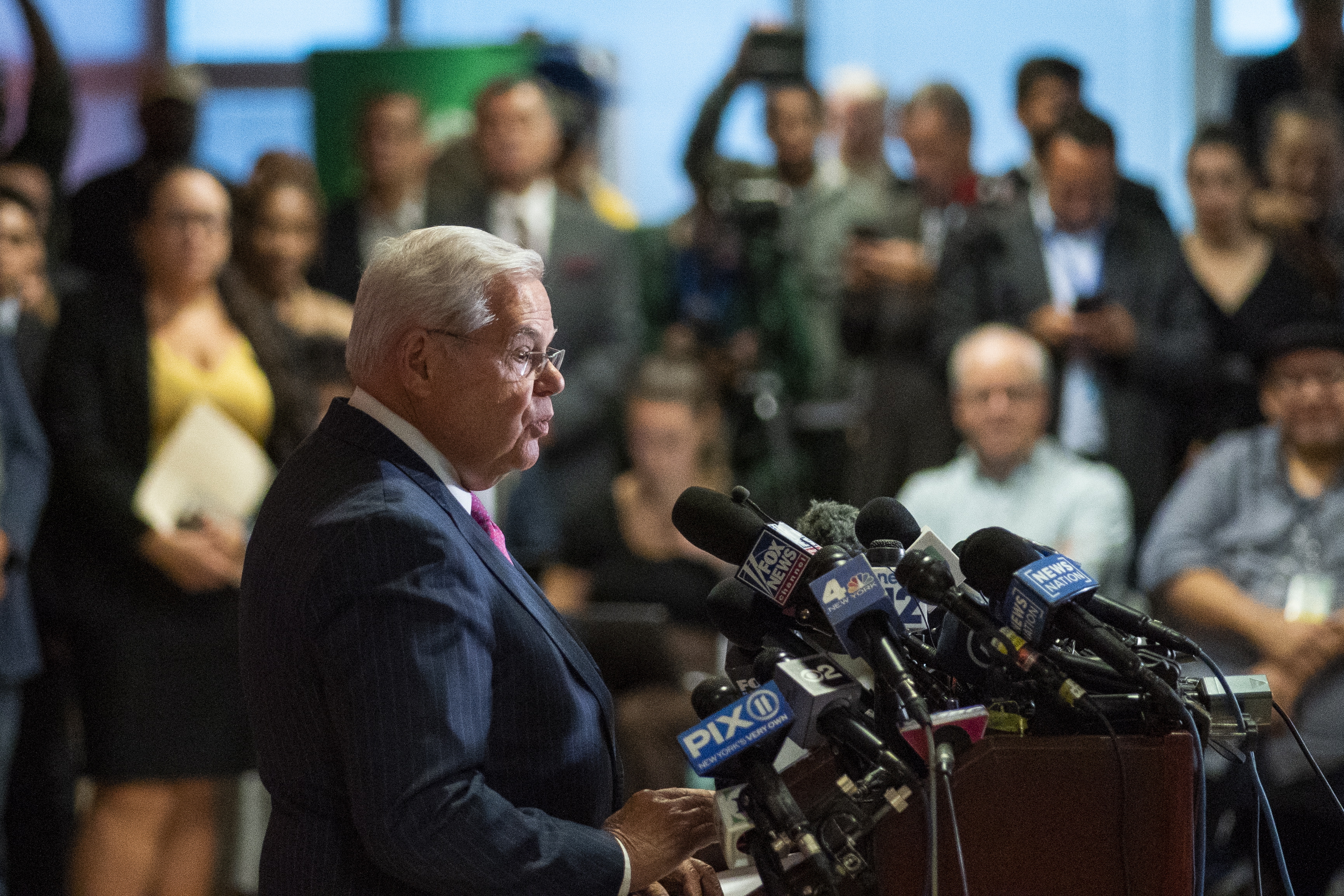 New York (United States), 21/09/2023.- Democratic Senator from New Jersey Bob Menendez addresses the press at Hudson County Community College in Union City, New Jersey, USA, 25 September 2023. Senator Menendez indicated he will not resign after an indictment on bribery charges. Menendez, chair of the Senate Foreign Relations Committee, and his wife have been charged with three counts, including conspiracy to commit bribery, conspiracy to commit honest services fraud and conspiracy to commit extortion under color of official right. EFE/EPA/Eduardo Munoz Alvarez