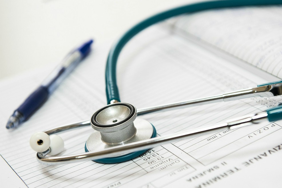 Cinco principios que debe perseguir la salud de Colombia según las sociedades científicas