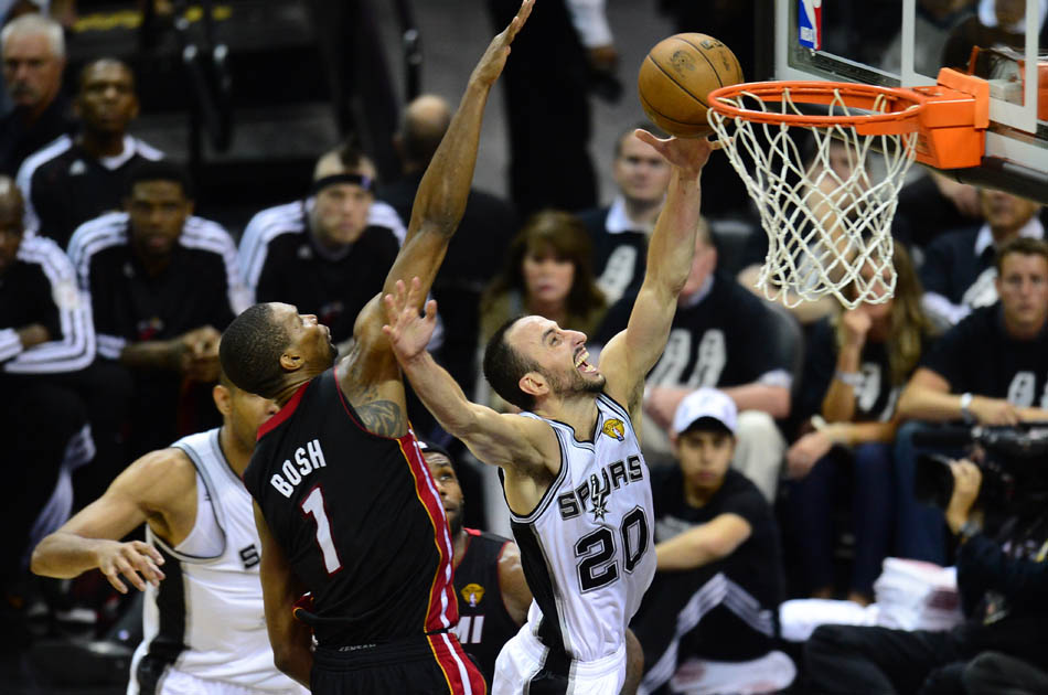 Los Spurs ganaron y quedaron a una victoria de su quinto anillo