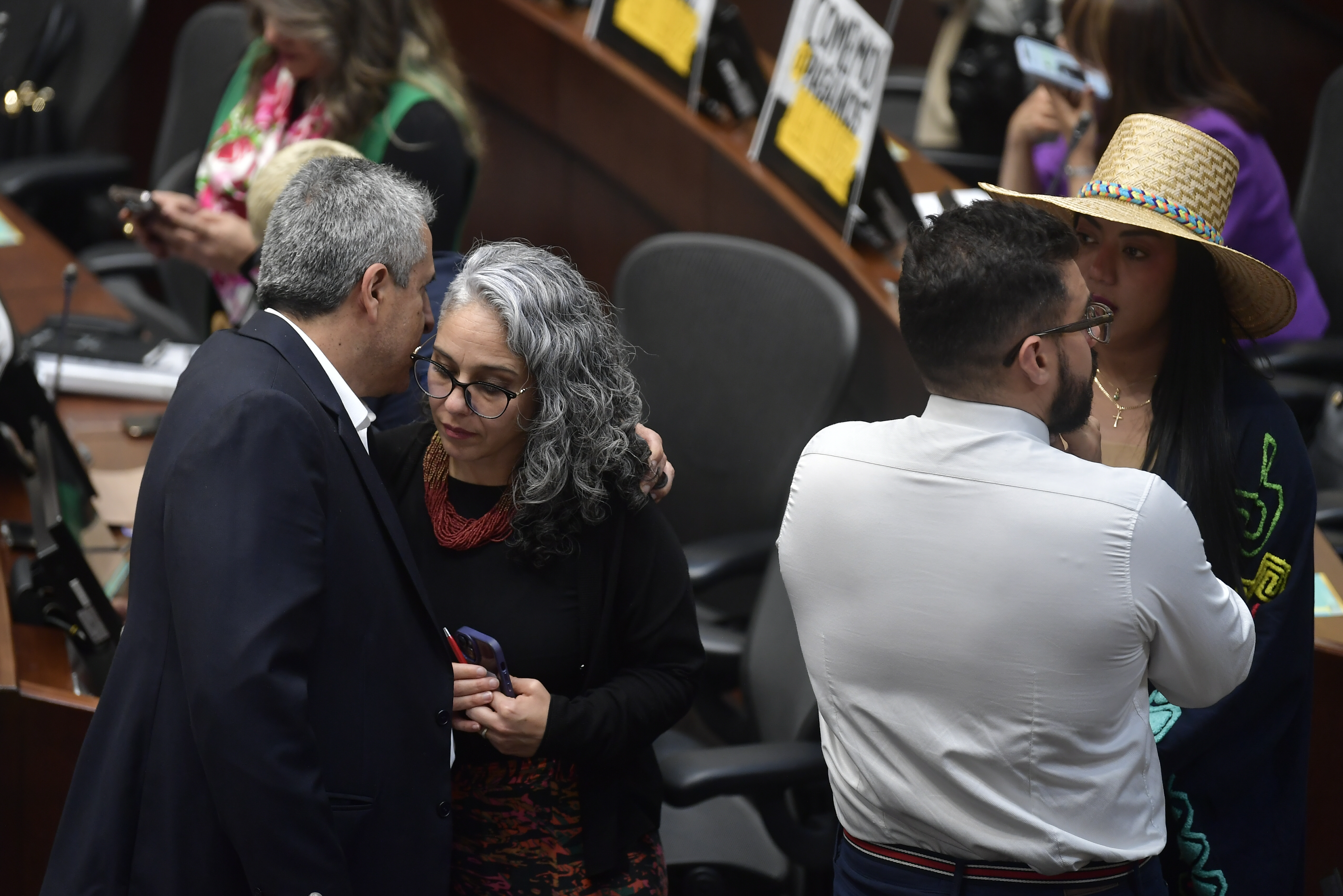 Gobierno intenta destrabar reforma pensional: tres bancadas abandonaron la plenaria