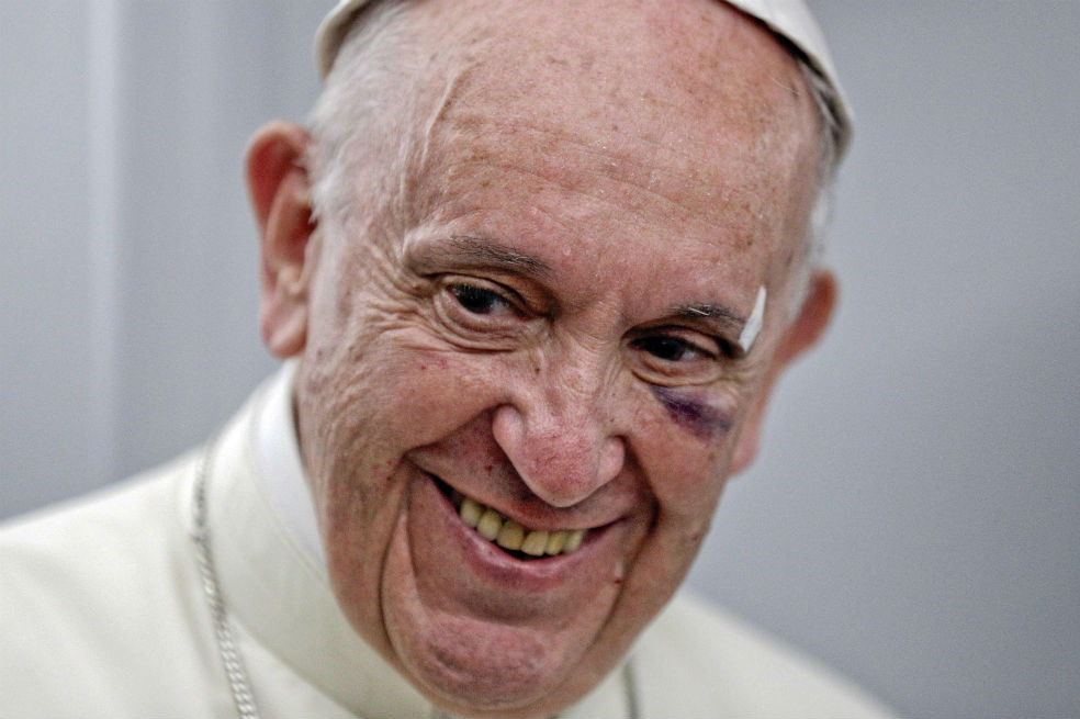 Entre emoción y alegría, papa evocó en el Vaticano su paso por Colombia
