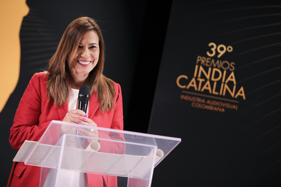 Vivíana rosero gerente canal uno