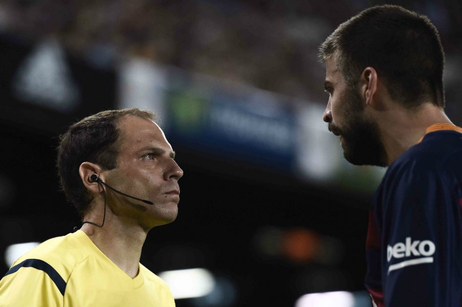 Piqué: «Ganar la Liga dependerá de nosotros, no del nivel de los arbitrajes»