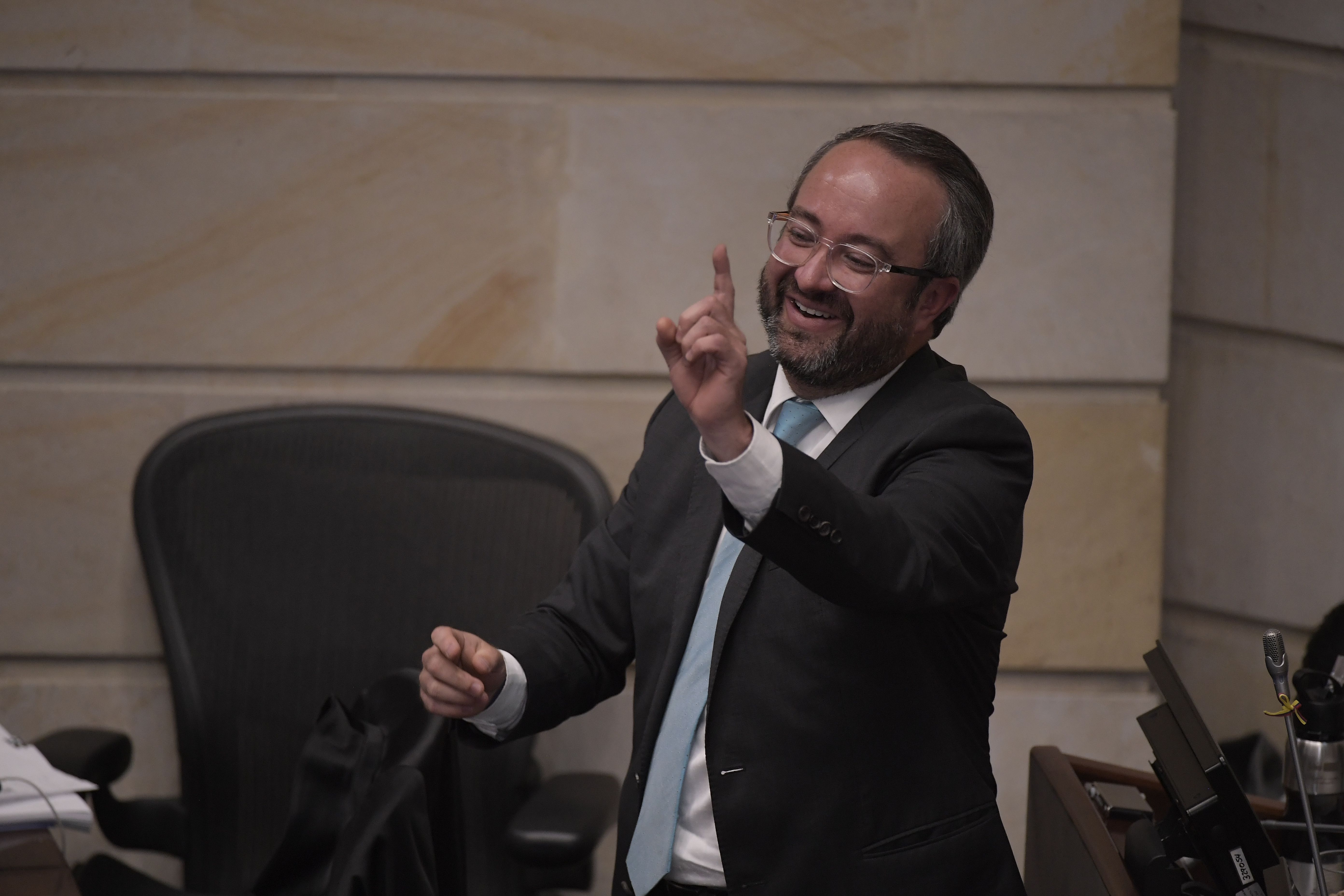Congresista, miembro de la Cámara de Representantes durante el debate sobre el Plan Nacional de Desarrollo.