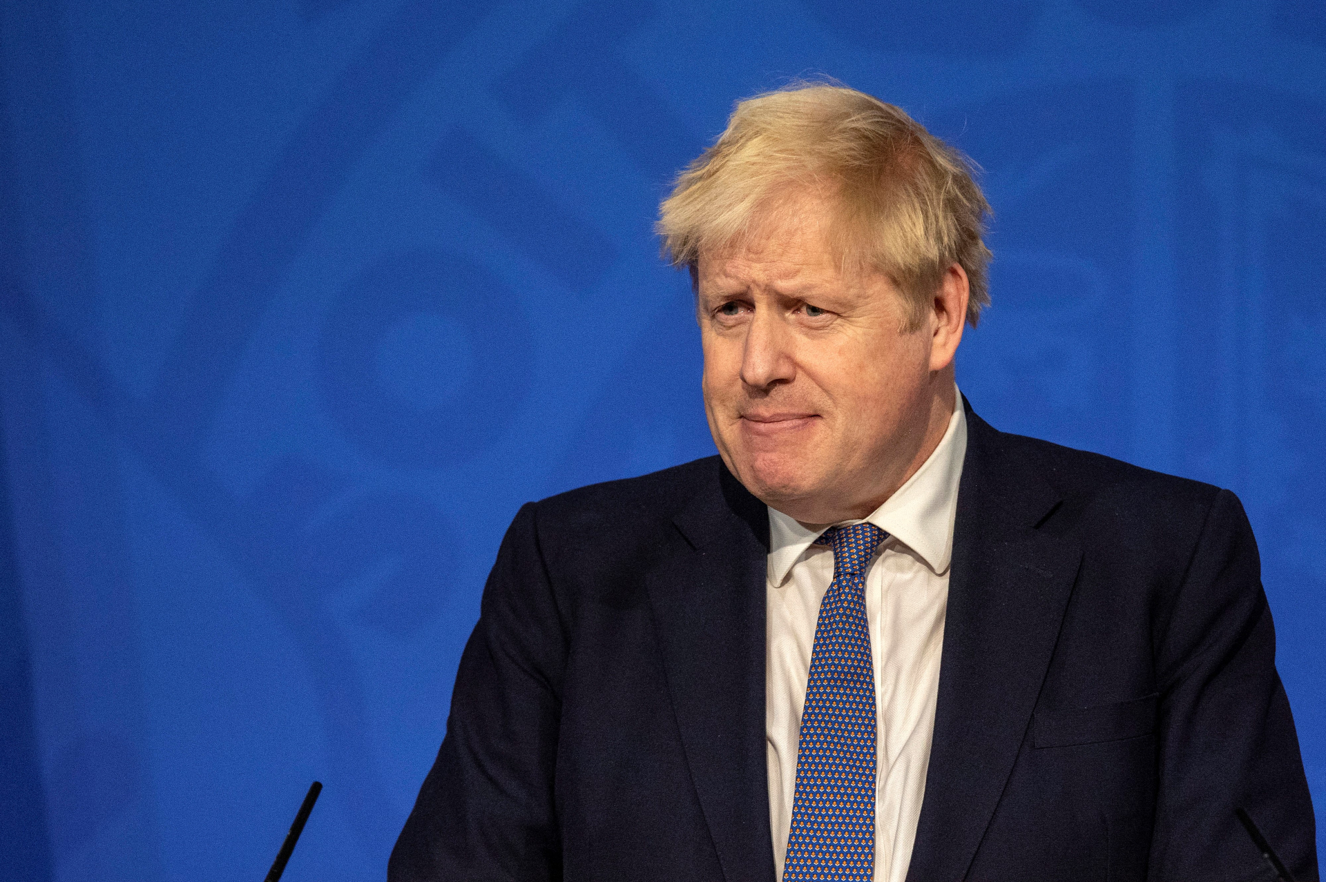 Boris Johnson dice no estar avisado de la prohibición de las fiestas en cuarentena