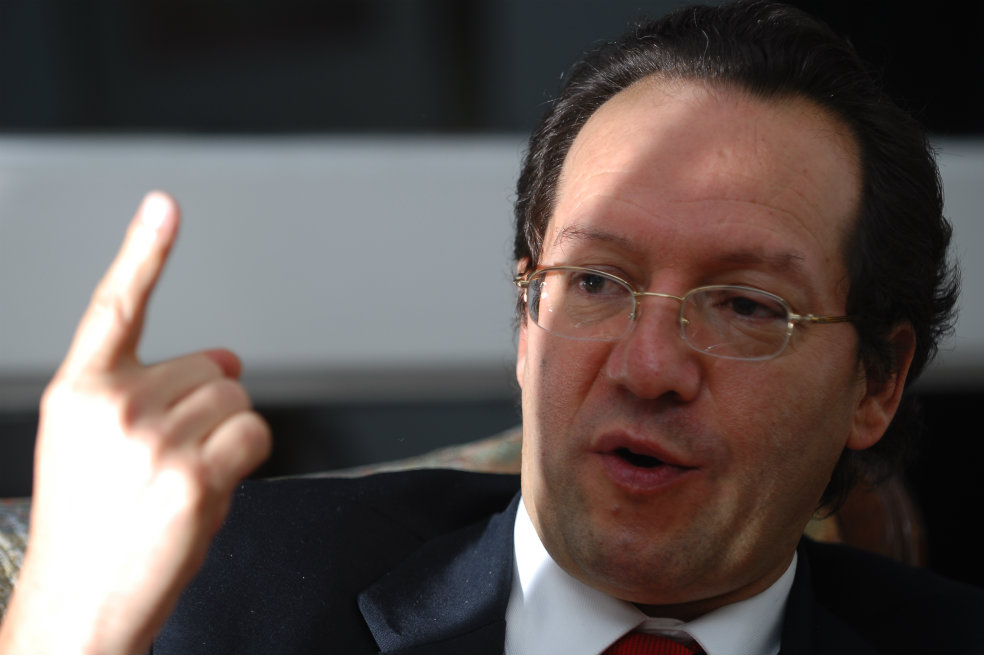 ‘La reelección de Uribe fue inconstitucional e ilegal’