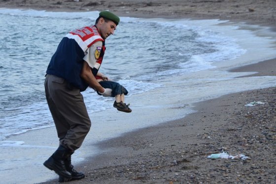 Dos niños refugiados mueren ahogados cada día en el Mediterráneo