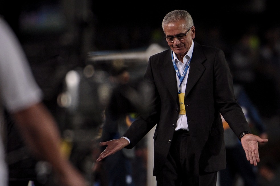 Gregorio Pérez no continúa como entrenador de Santa Fe