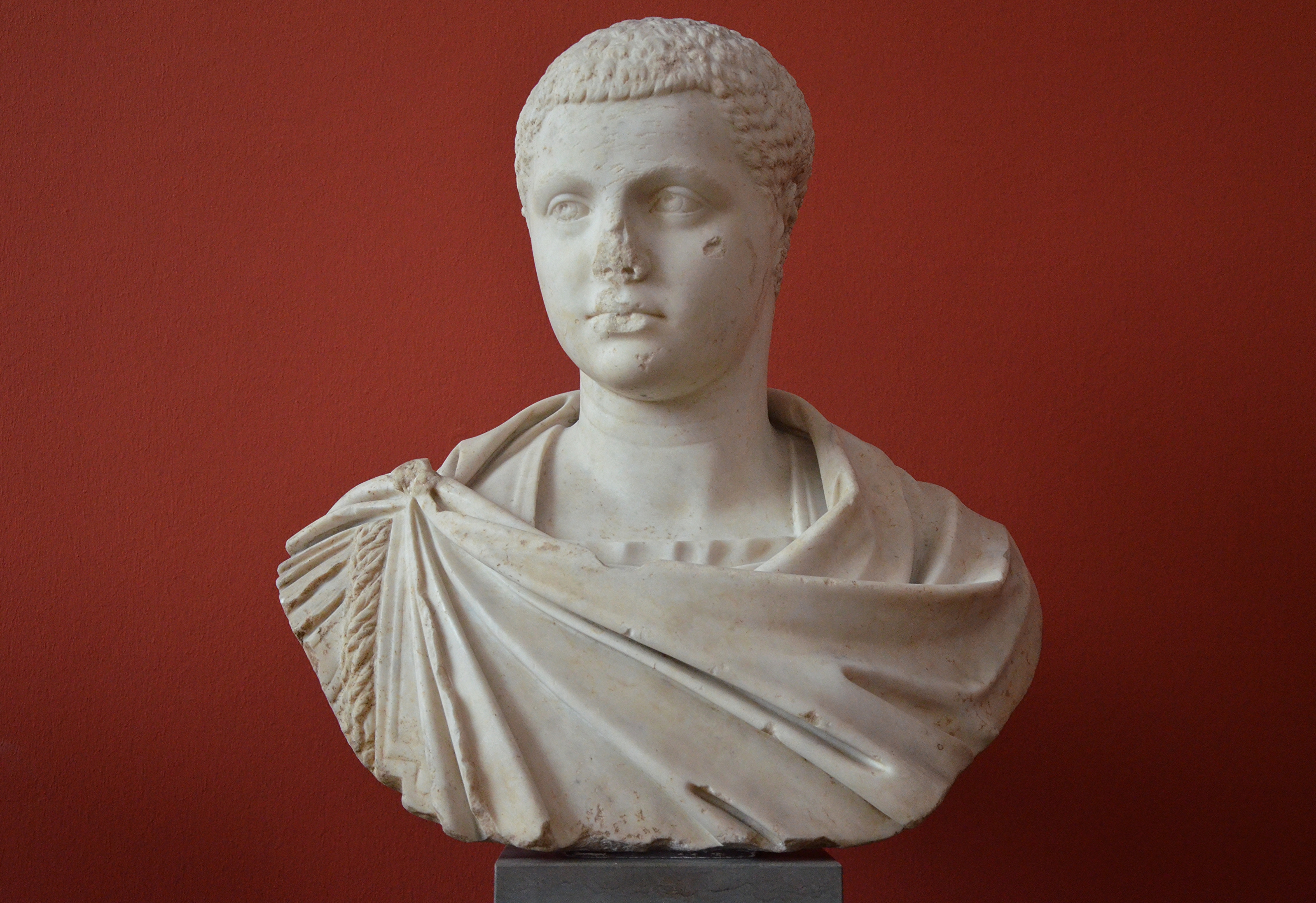 Un museo en el Reino Unido reclasificó a un emperador romano como una mujer trans