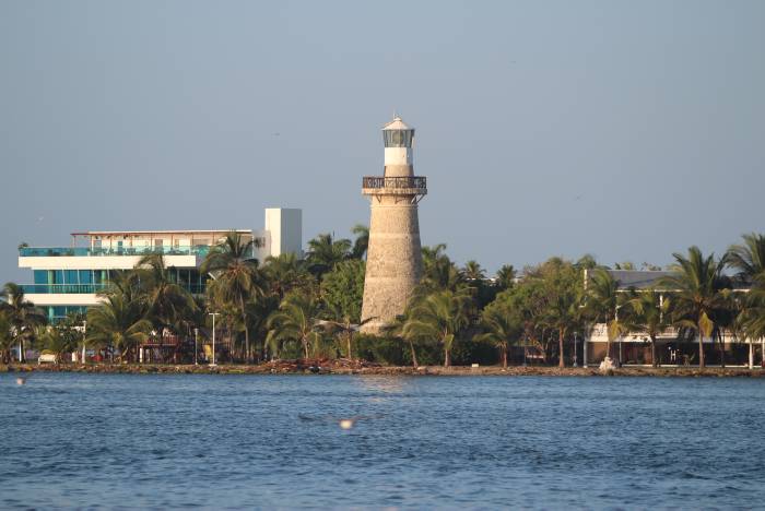 Club Naval debe ofrecer disculpas públicas por caso de discriminación en Cartagena