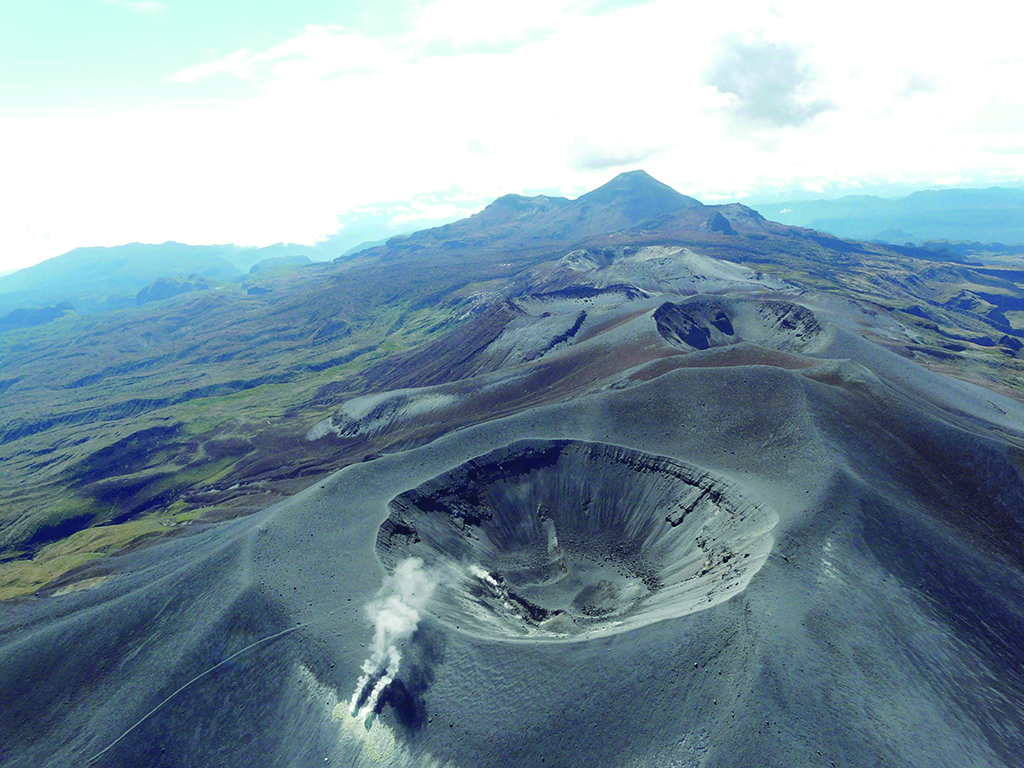 Por emisión de ceniza del volcán Puracé, Aerocivil restringe vuelos de suroccidente del país